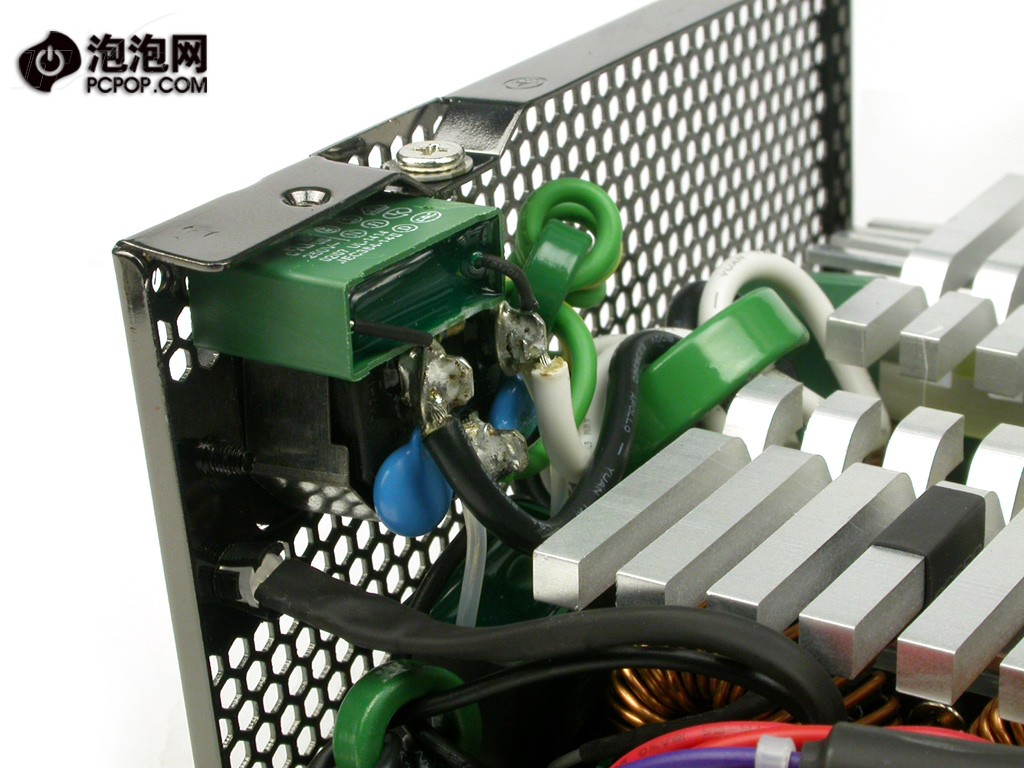 酷冷至尊real power pro 1000w(rs-a00-emba)电源产品图片14