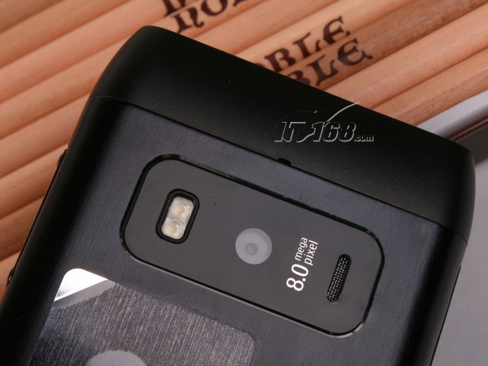 诺基亚T7主摄像头图片素材-IT168手机图片大全