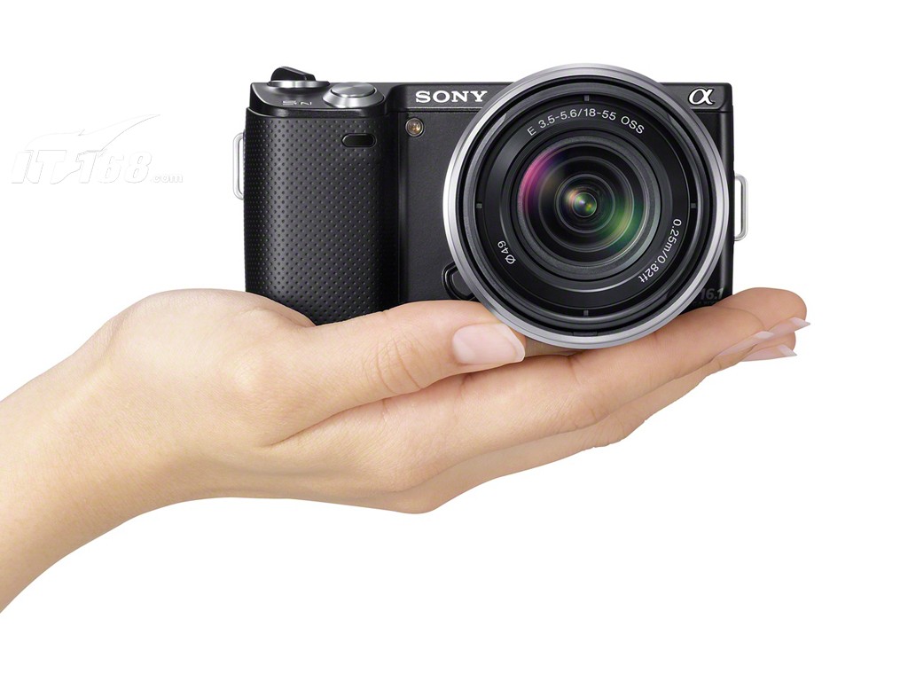 索尼NEX-5N套机(18-55mm,55-210mm)数码相