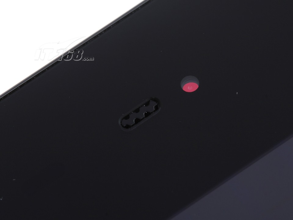 魅族MX双核 16G前置摄像头和听筒图片素材-I