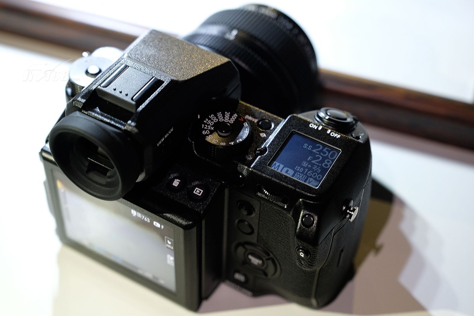 富士相机 照片管理软件_富士uv平板机onset q40i_富士中画幅gfx50s