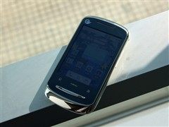 千元智能手机在较量 低端用户谁选谁