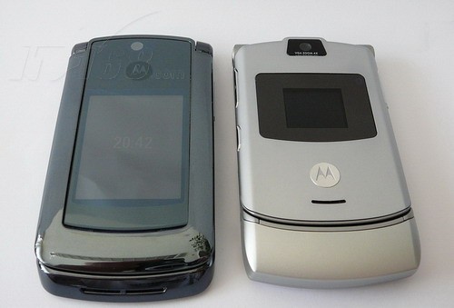 摩托罗拉MOTO RAZR V8 图片