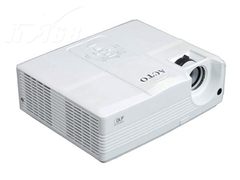 从诞生起就注定与国际知名品牌展开竞争