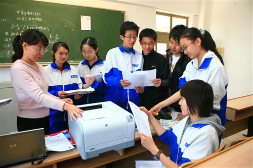 惠普惠普 Color LaserJet CP1215(CC376A) 图片