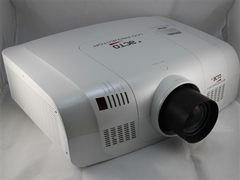 数字影院必备雅图LW8200投影机仅140000