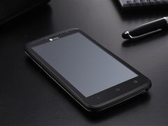 千元大屏双核智能机 ThL W5仅售1399元