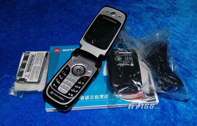 摩托罗拉v360i手机产品图片39-it168
