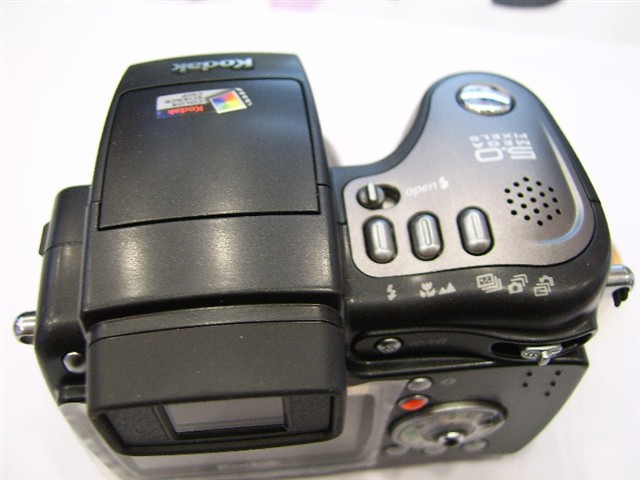 柯达z7590数码相机产品图片4-it168