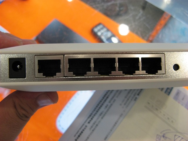 路由器价格实惠又便宜 2197436.jpg