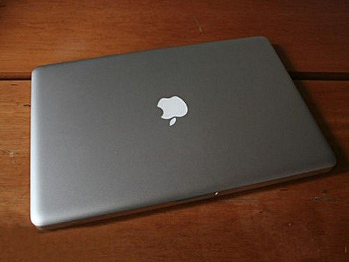 苹果笔记本macbookprom4 3524599.jpg