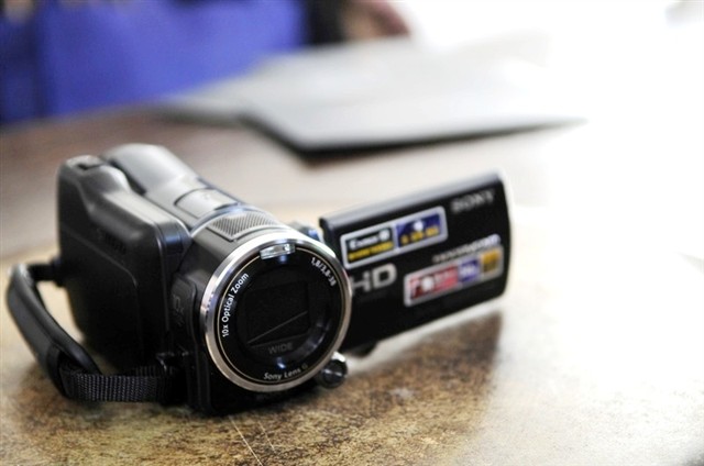 JDB电子娱乐官网第五高薪！布朗签下长约，成为破记录踢球手(布朗主帅)