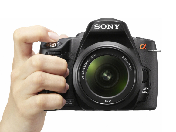 索尼a390套机(18-55mm)手持图片(10/232)