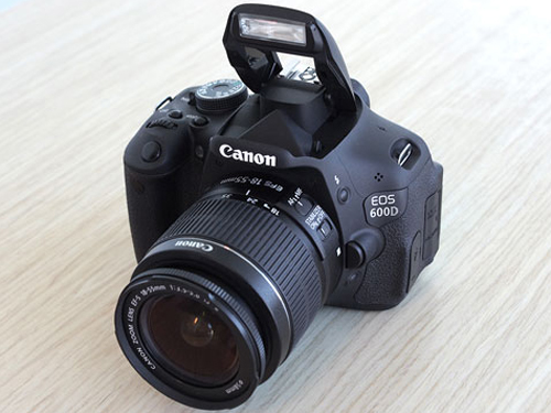 佳能eos 600d 单反机身(入门级单反 1800万像素 3英寸