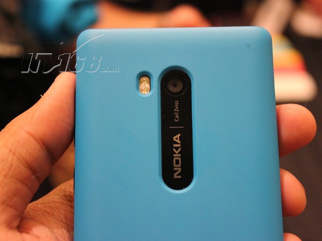 诺基亚lumia+810蓝色图片2