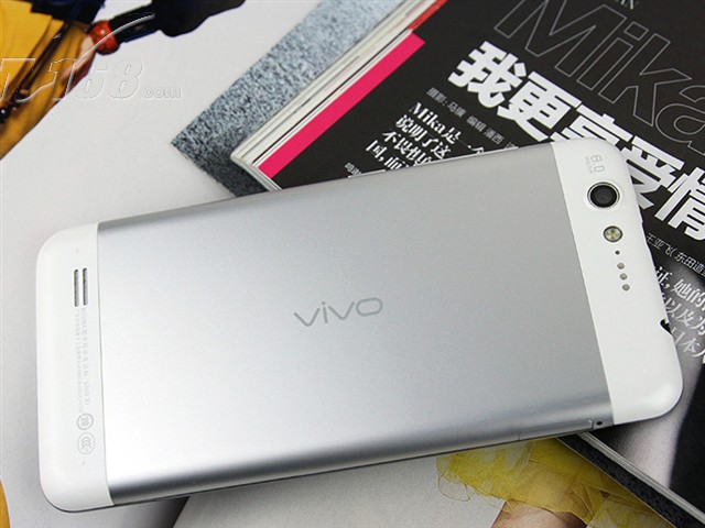 步步高vivo x1白色图片9