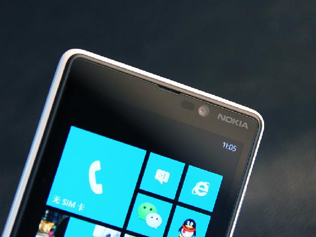 诺基亚lumia 820 3g手机(黑色)wcdma/gsm场景图片1