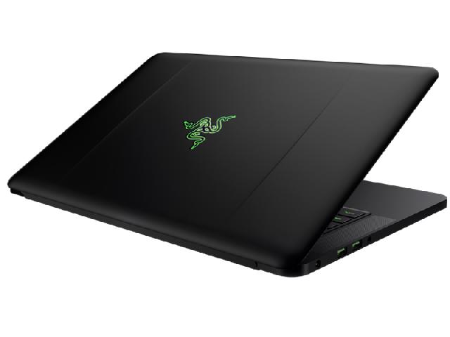 雷蛇灵刃Blade 14.0英寸笔记本电脑(i7-4702HQ\/8G\/128G SSD\/2G独显\/蓝牙\/摄像头\/Win8\/黑色)整体外观图图片6-IT168