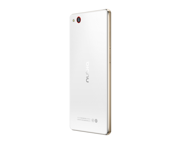 iPhone 13 Pro Max手机墙纸 8147902.jpg