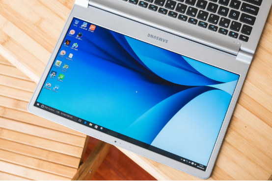 三星电脑笔记本优缺点_笔记本点电脑_三星电脑笔记本粉色