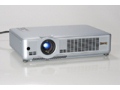 EIKI LC-XB33i