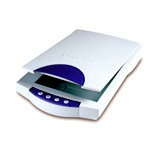 UMAX Astra 4400