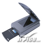 Microtek ScanMaker i900 