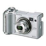 富士FinePix E500数码相机图片