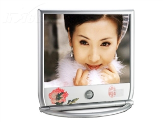 BenQ FP785+