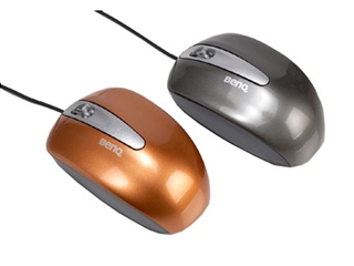 BenQ 幻影熊P200