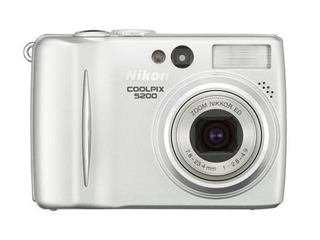 尼康 Coolpix 5200
