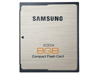 三星 CF 233X (8GB)
