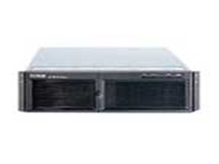 联想 万全 R630(Xeon MP 1.5GHz/512MB)