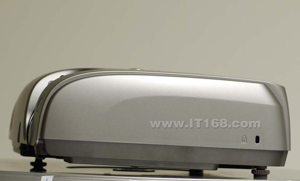 ������(EPSON) EMP-62ͶӰ�����������ͼ
