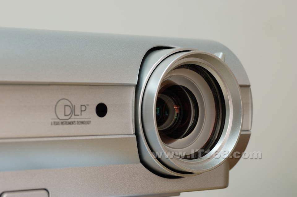 ��֥(TOSHIBA) TDP-T45CͶӰ�����������ͼ