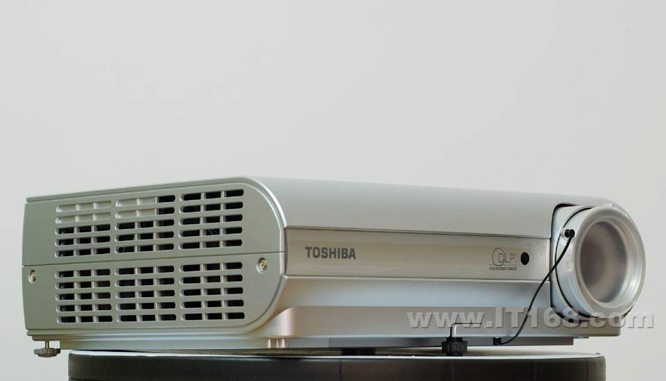 ��֥(TOSHIBA) TDP-S35CͶӰ�����������ͼ