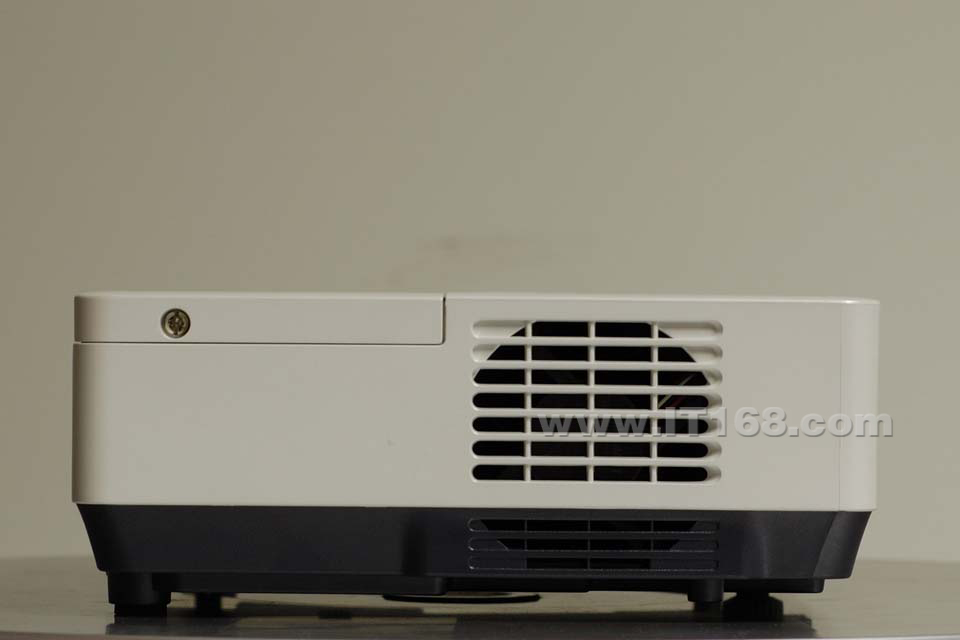 ������(EPSON) EMP-1710ͶӰ�����������ͼ