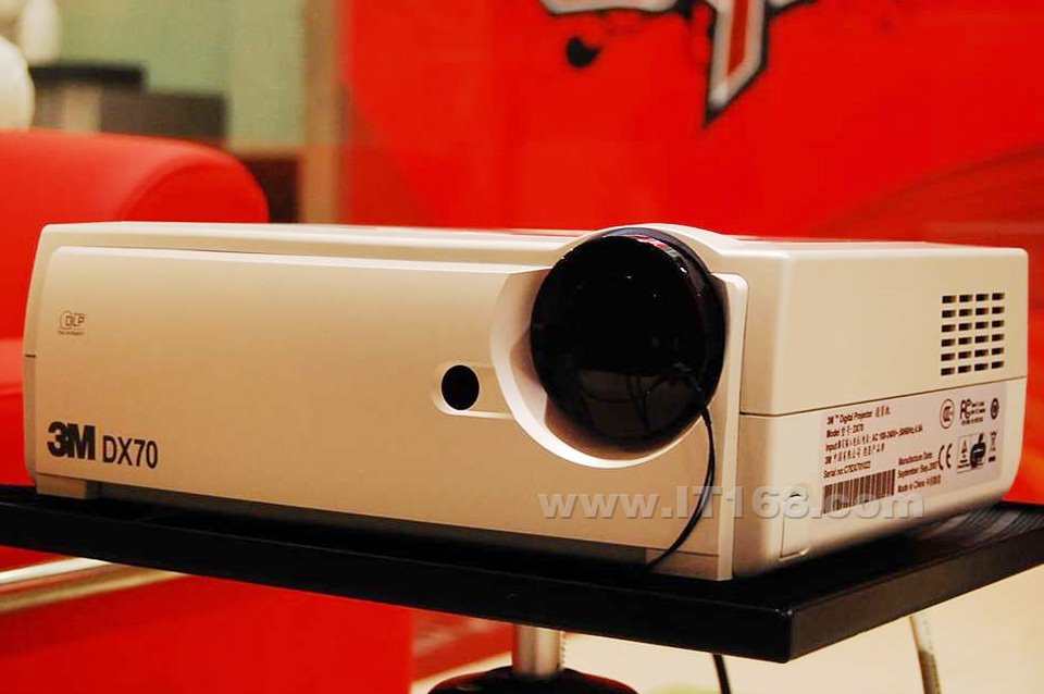 3M DX70ͶӰ�����������ͼ
