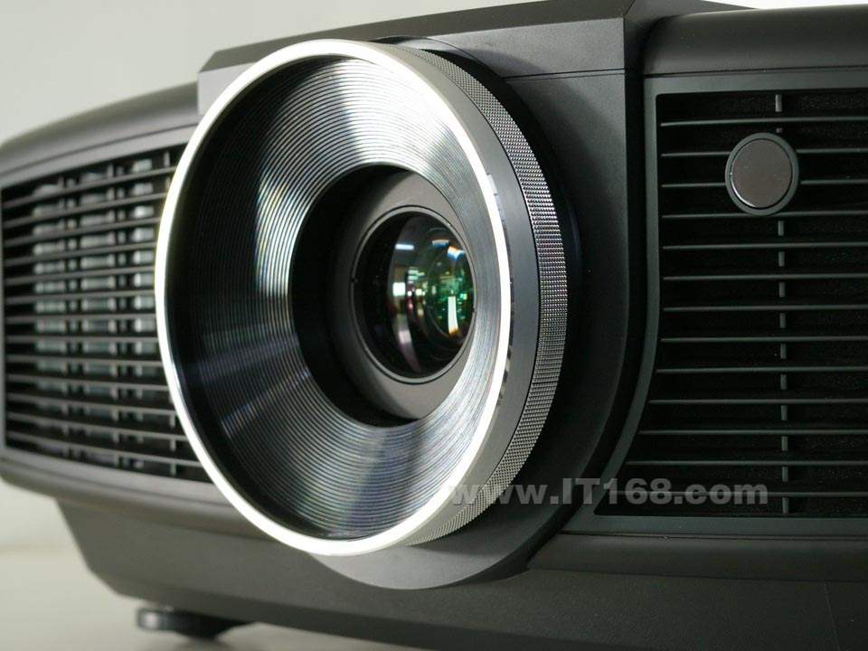 ����(MITSUBISHI) HC3700ͶӰ�����������ͼ