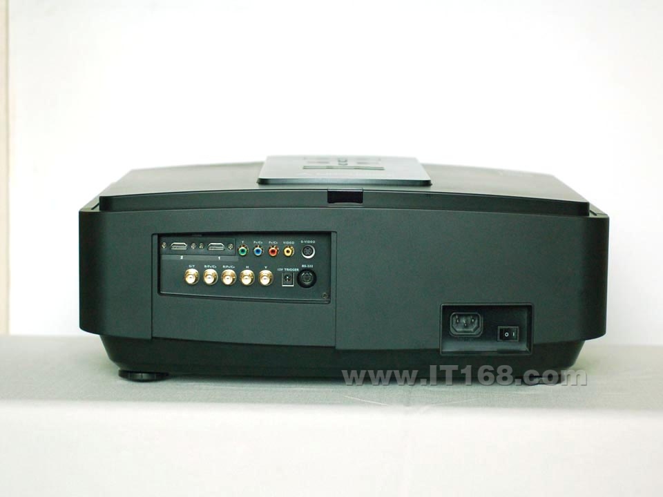 ����(MITSUBISHI) HC3700ͶӰ�����������ͼ