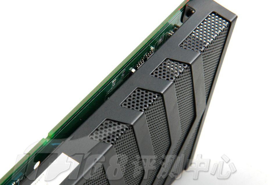 Inno3D(ӳ��) GF9600GT��Ϸ����256M�Կ����������ͼ
