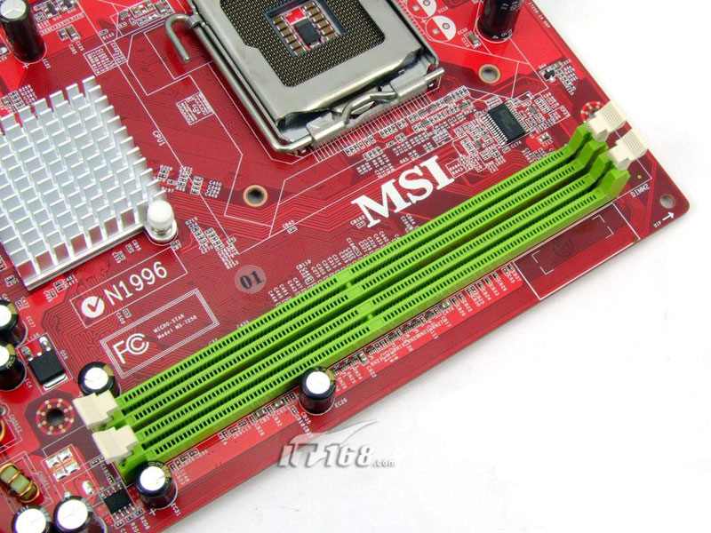 MSI(微星) PT890 NEO-V主板外观清晰大图