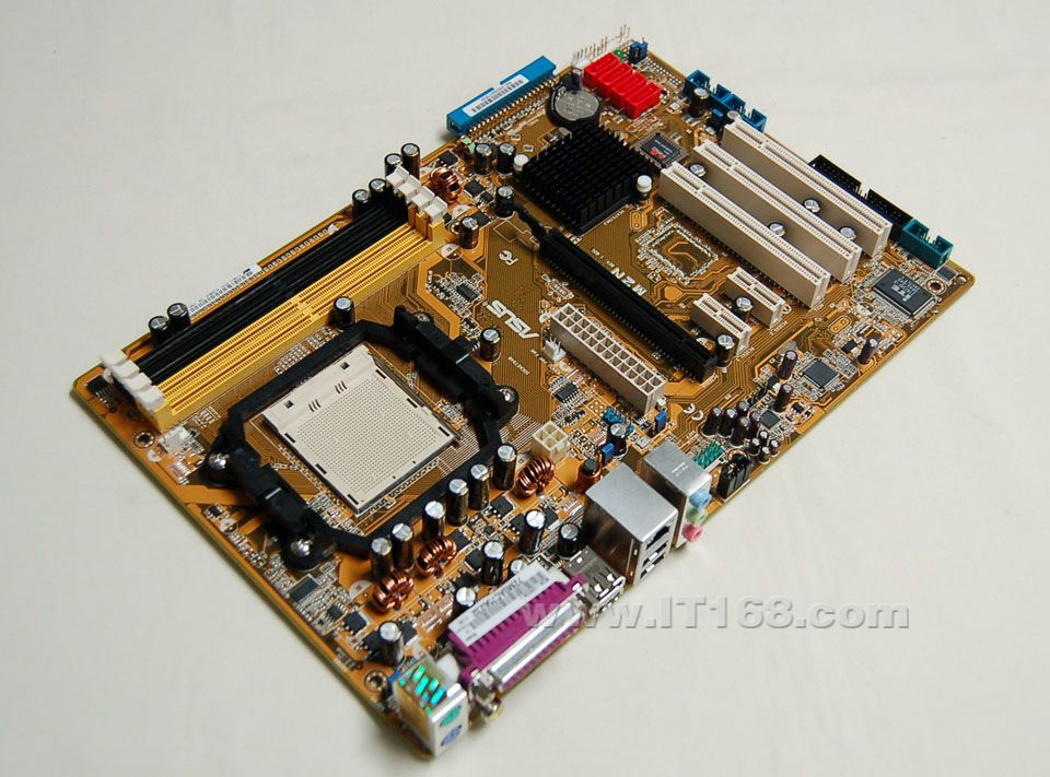 ��˶(ASUS) M2N�������������ͼ