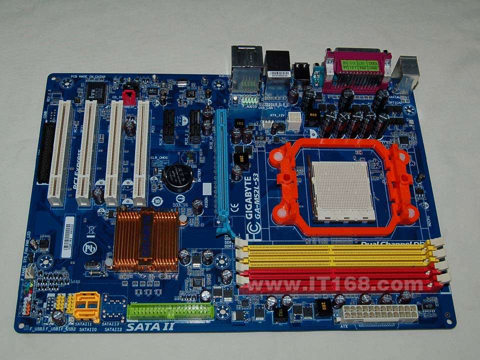 ����(GIGABYTE) M52L-S3��rev 1.0���������������ͼ