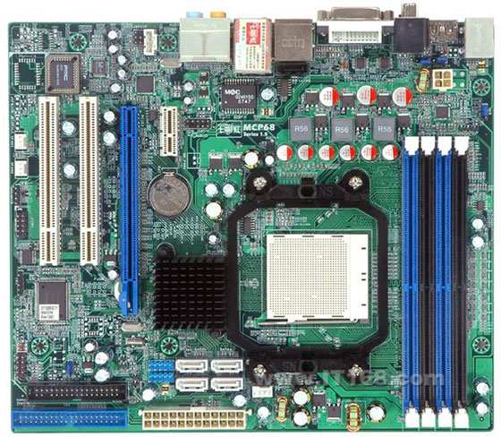 七彩虹(Colorful) C.N70HD Ver1.5主板外观清晰大图