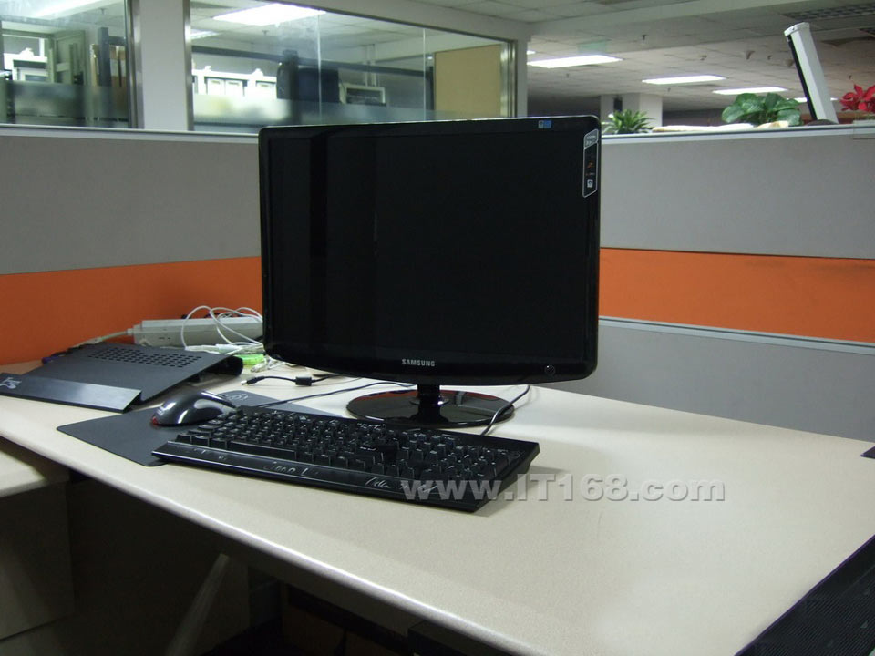 ����(SAMSUNG) 2232GWҺ����ʾ�����������ͼ