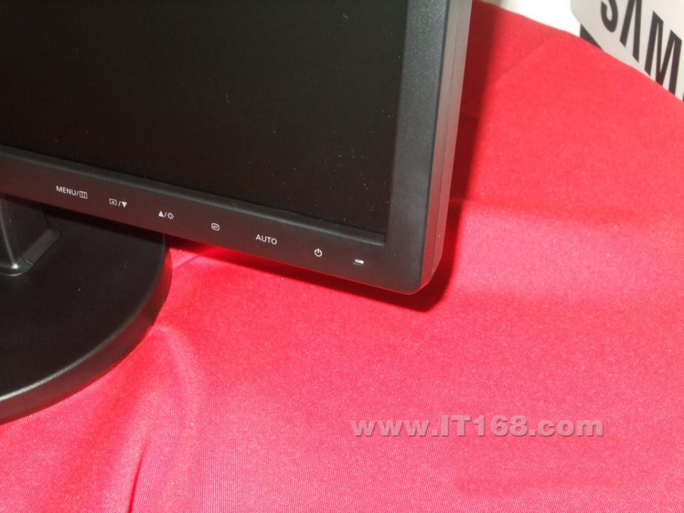 ����(SAMSUNG) 943BWXҺ����ʾ�����������ͼ