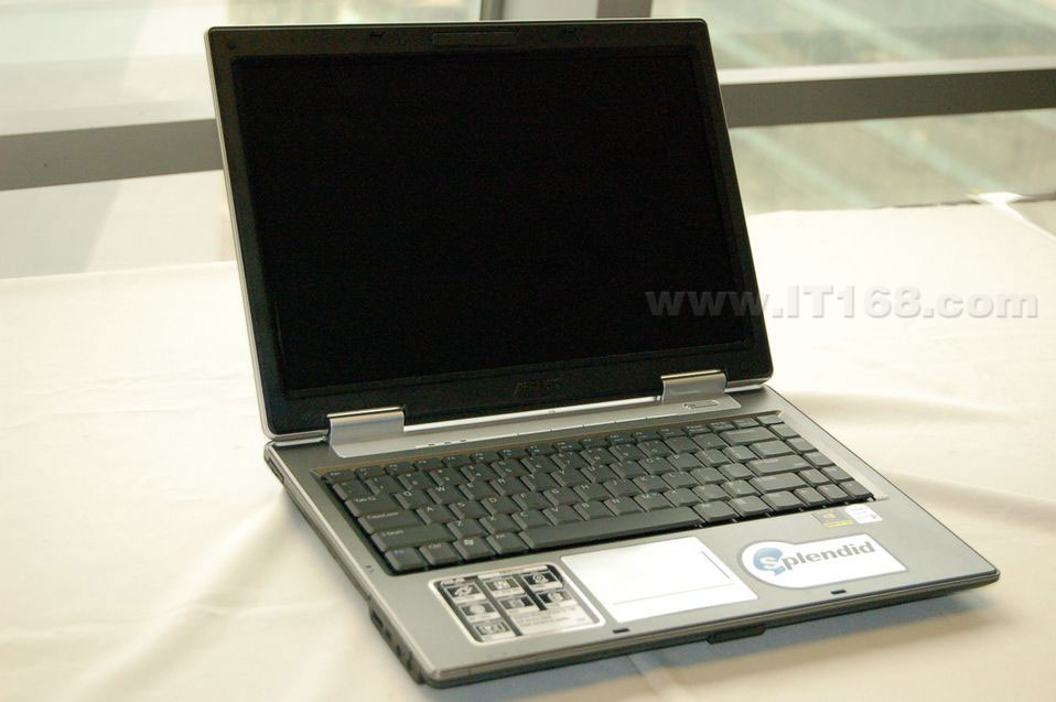 ��˶(ASUS) Z99H555Sc-SL�ʼǱ����������ͼ