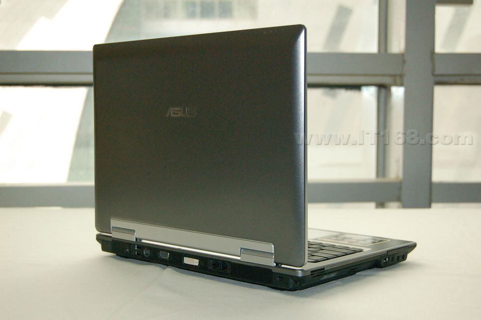 ��˶(ASUS) Z99H555Sc-SL�ʼǱ����������ͼ