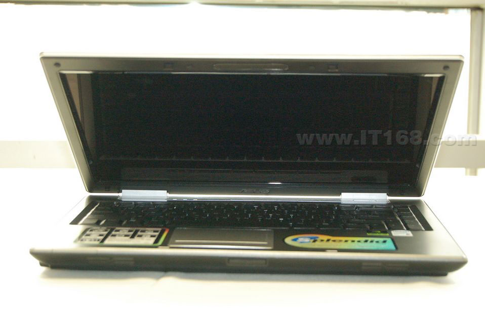 ��˶(ASUS) Z99H555Sc-SL�ʼǱ����������ͼ